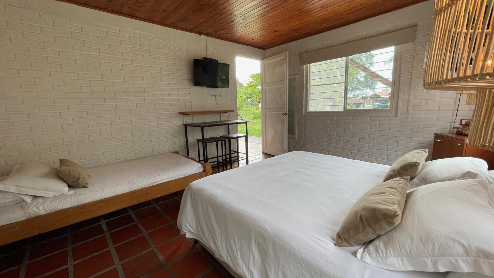 Finca Hotel Santana Montenegro Bagian luar foto